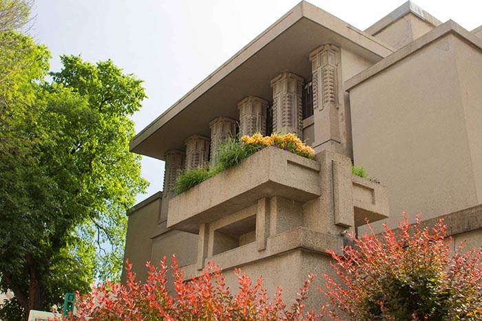 Photo of the exterior of Unity Temple